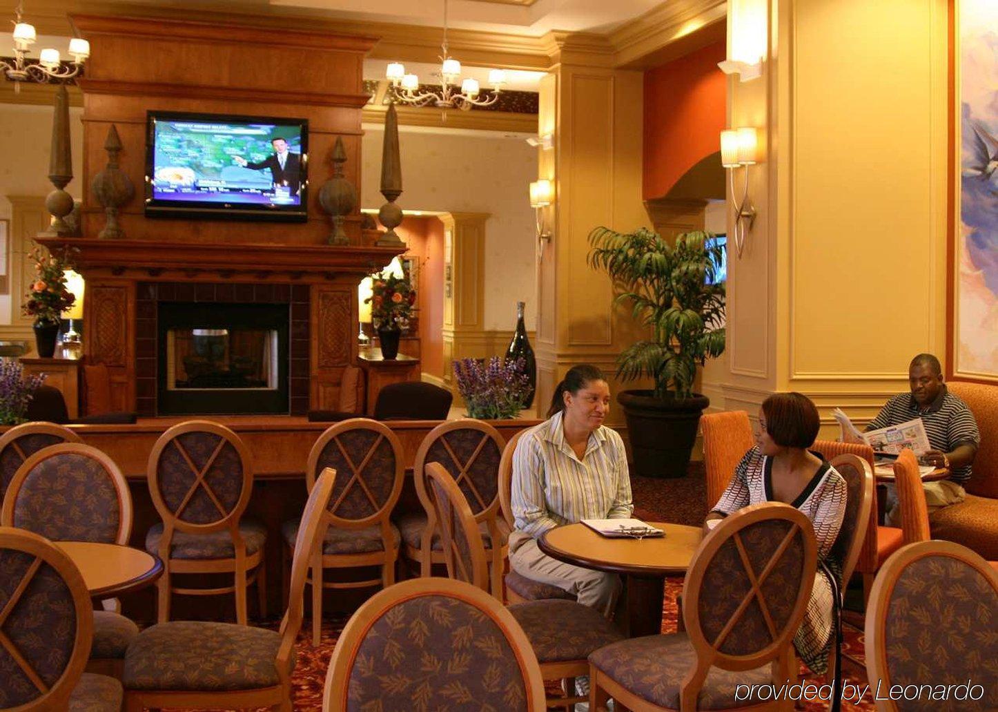 Hampton Inn & Suites Raleigh-Durham Airport-Brier Creek Restaurang bild